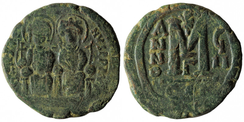 Byzantine Empire
JUSTIN II and SOPHIA. Follis. 569-570 AD Constantinopolis. (Se...