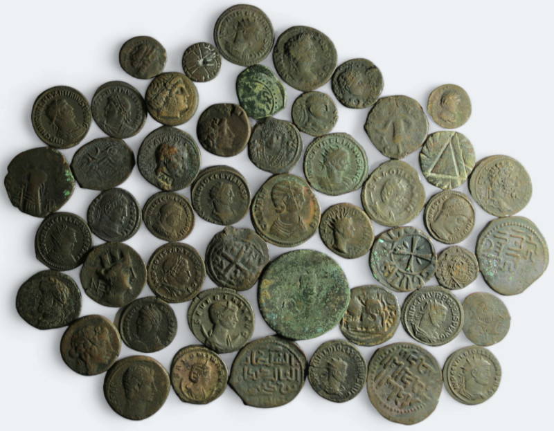 48 pieces ancient coin,  Weight 201.81 gr
Sold as seen.