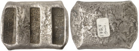 Chine

Yunnan Sanchuo Bianding. 

 4.5 Tael en argent - ND

Type Provincial à 3 tampons.

Magnifique exemplaire.

D'une insigne rareté.

1...