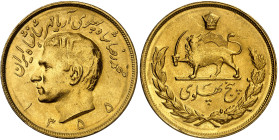 Iran

Mohammad Reza (1320-1358 SH / 1941-1979)

 5 pahlavi en or – 1355 SH - 1976

 40.68g - KM 1202 - Fr. manque

Superbe à FDC - MS