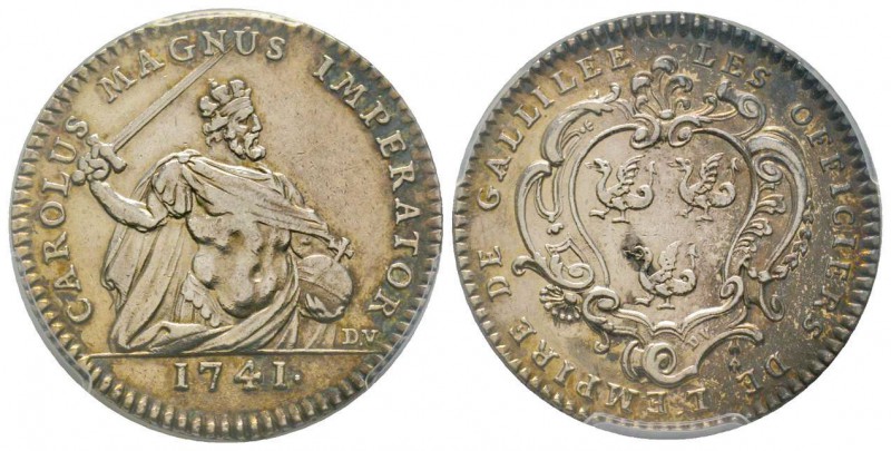 France, Jeton, 1741, 7.73 g. AG.
Avers: CAROLUS MAGNUS IMPERATOR ; à l'exergue :...