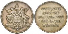 France, Jeton, 1875, 18.58 g. AG.
Avers: LE MONDE
Revers: COMPAGNIE ANONYME D'ASSURANCES SUR LA VIE HUMAINE
Gailhouste. 498 Corne, PCGS AU58