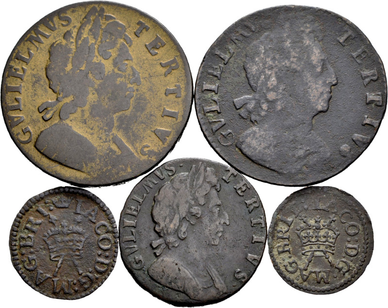 Lot of 5 coins from Great Britain. Different values and dates. Ae. TO EXAMINE. F...