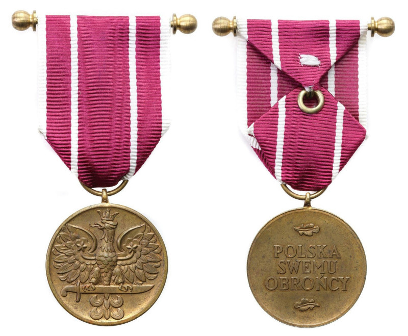 Decorations, Orders, Badges
Second Polish Republic Poland To Its Defender Medal...