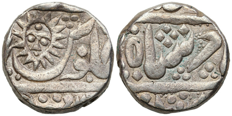 India
India, Mahanagar. Rupee 1811-1833 

Rant zdobiony.

Details: 11,20 g ...