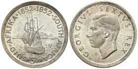 Great Britain
Great Britain/South Africa, Elizabeth II (19521960). 5 shillings 1957, Pretoria 

Pięknie zachowane.

Details: 28.3 g .800 
Condit...