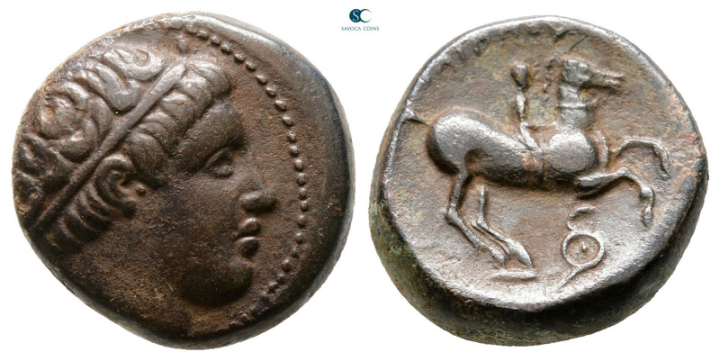 Kings of Macedon. Uncertain mint. Philip II of Macedon 359-336 BC. 
Bronze Æ
...