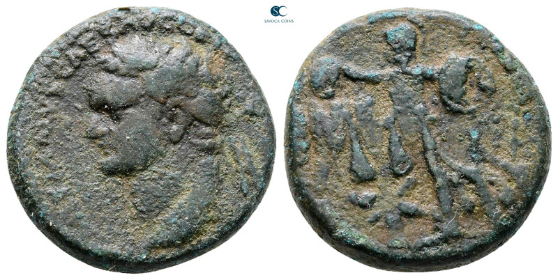 Judaea. Caesarea Maritima. Domitia AD 82-96. 
Bronze Æ

22 mm, 9,74 g



...