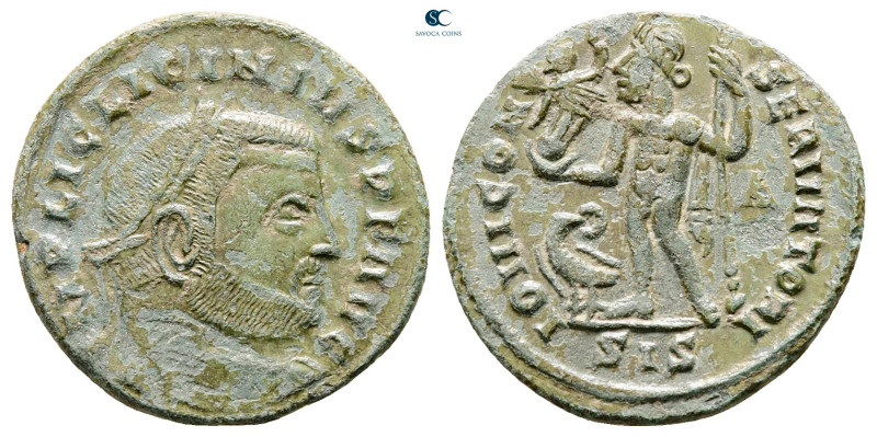 Licinius I AD 308-324. Siscia
Follis Æ

20 mm, 3,34 g



Very Fine