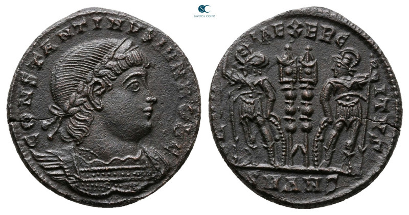 Constantine II, as Caesar AD 317-337. Antioch
Follis Æ

17 mm, 2,43 g



...