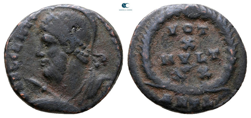 Julian II Apostate AD 360-363. Antioch
Follis Æ

16 mm, 2,40 g



Good Fi...