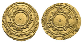 FATIMIDS. al-Mu'izz li-Din Allah, 341-365 AH / 953-975. 1/4 Dinar (Gold, 13.50 mm, 1.05 g). Al-Mansuriya, 354 AH (= 964 AD). First part of shi'ite kal...