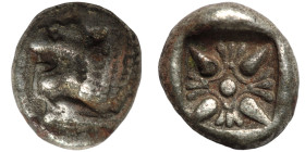 Greek Silver coin

9mm 0,98g