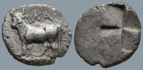 BITHYNIA. Kalchedon. (Circa 340-320 BC).
Trihemiobol or 1/4 Siglos (11.2mm 1.09g)
Obv: KA. Bull standing left, grain ear below.
Rev: Quadripartite ...