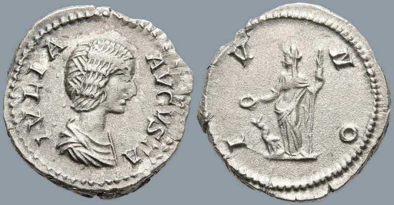 Julia Domna, Augusta (193-217 AD). Rome
AR Denarius (20.3mm 3.25g)
Obv: IVLIA ...