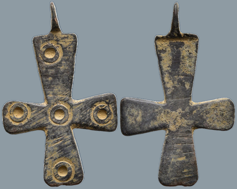 Byzantine Pendant Cross
(3.59g 14.7mm diameter)