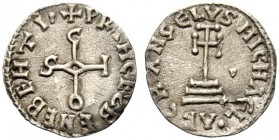 MONETE ITALIANE 
 BENEVENTO 
 Sicone Principe, 817-832. Denaro. Ar gr. 1,16 Legenda intorno a monogramma. Rv. Croce su gradini. CNI 31; MEC 1107.
 ...
