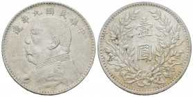 China. Yuan Shih-kai. 1 dollar. 1920. (Km-329.6). Ag. 26,67 g. Ligeramente limpiada. MBC+. Est...50,00.