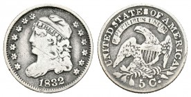 Estados Unidos. 5 cents. 1832. (Km-47). Ag. 1,28 g. BC+. Est...50,00.