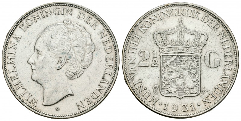 Holanda. Wilhelmina. 2 1/2 gulden. 1931. (Km-165). Ag. 25,08 g. Ligeramente limp...