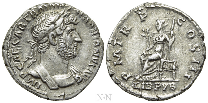 HADRIAN (117-138). Denarius. Rome. 

Obv: IMP CAESAR TRAIAN HADRIANVS AVG. 
L...