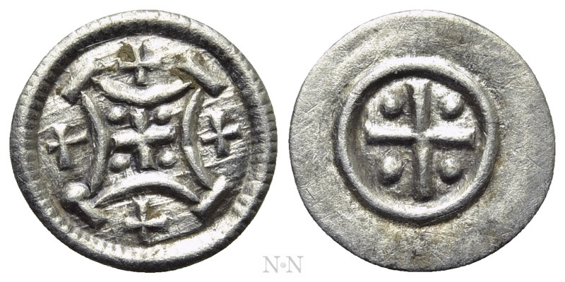 HUNGARY. Bela III Denar (1172-1196). Denar. 

Obv: Cross with pellet in each q...