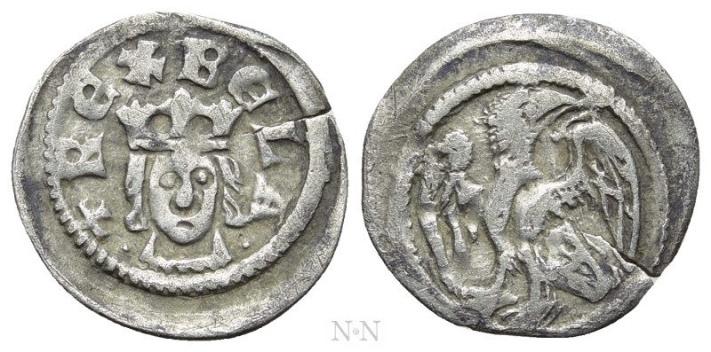 HUNGARY. Bela IV (1235-1270). Denar. 

Obv: + REX BELA. 
Crowned head facing....