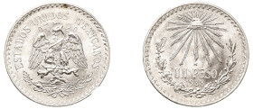 Mexico, Republic, 1823-. Peso, 1938 M, Mexico City mint, 16.73g (KM455).

Good extremely fine.

From an old German estate.