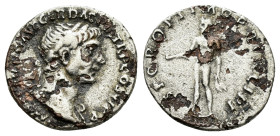 TRAJAN (98-117).Rome.Denarius.

Condition : Good very fine.

Weight : 2.68 gr
Diameter : 18 mm
