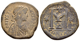 JUSTINIAN I (527-565). Antioch.Follis.

Condition : Good very fine.

Weight : 14.39 gr
Diameter : 30 mm