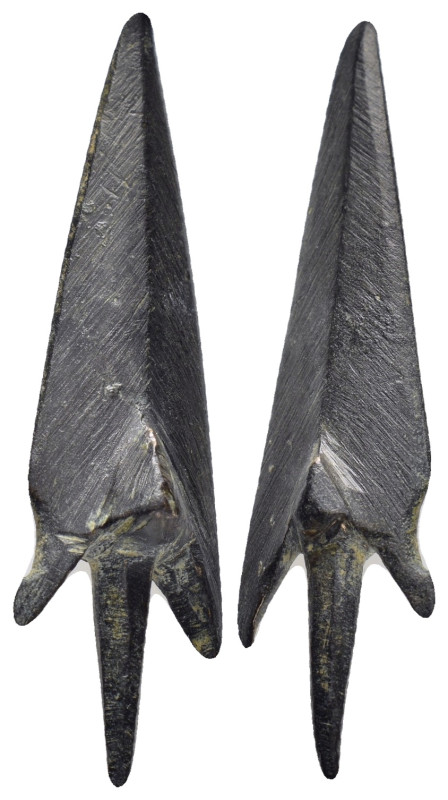 ANCIENT ROMAN BRONZE ARROW HEADS.(Circa 2 th Century). Ae.

Condition : Good ver...