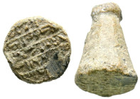 PERIODO EMIRAL O CALIFAL. Matriz para sello de cera o lacre. (Pb. 6,68g/15x10x10mm). Posiblemente Siglo IX-X. Circular y cuerpo troncocónico. Leyenda ...