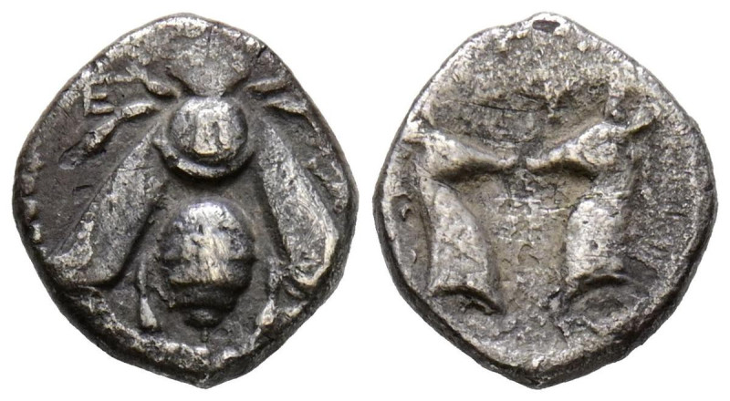 JONIA, Efeso. Dióbolo. (Ar. 0,84g/10mm). 390-325 a.C. (SNG Copenhagen 242). Anv:...