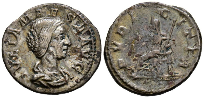 JULIA MAESA. Denario. (Ar. 2,99g/20mm). 218-220 d.C. Roma. (RIC 268). Anv: Busto...