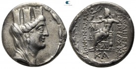 Seleucis and Pieria. Laodikeia ad Mare 78-17 BC. Dated CY 11=71/0 BC. Tetradrachm AR