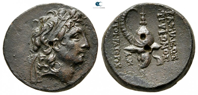 Seleukid Kingdom. Uncertain mint. Tryphon 142-138 BC. 
Bronze Æ

17 mm., 5,25...