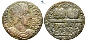 Phrygia. Hierapolis . Gallienus AD 253-268. Homonoia-issue with Sardeis
Bronze Æ. Bronze Æ