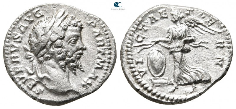 Septimius Severus AD 193-211. Rome
Denarius AR

18 mm., 2,77 g.

SEVERVS AV...