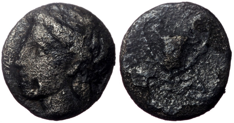 Obol AR
Aeolis, Temnos, 4th century BC, Laureate head of Apollo left, T – A, Kan...
