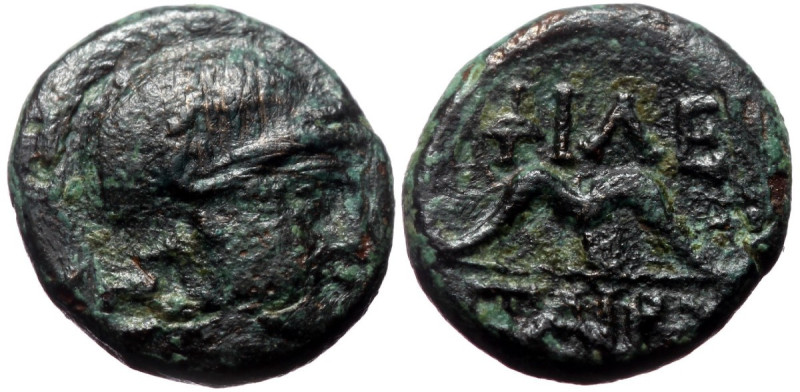 Bronze AE
Kings of Pergamon, Philetairos, 282-263 BC, Helmeted head of Athena ri...