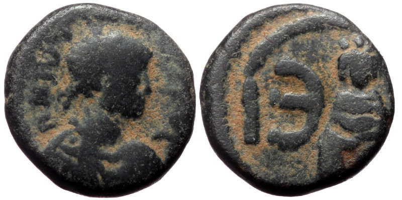 Pentanummium AE
Antioch, Justin I, 518-527 AD, Obv: DN IVS[TINVS PP AV], pearl d...