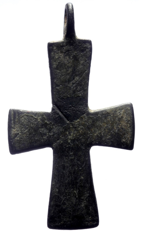 Byzantine cross, bronze, 42 x 24 mm, 5,41 g