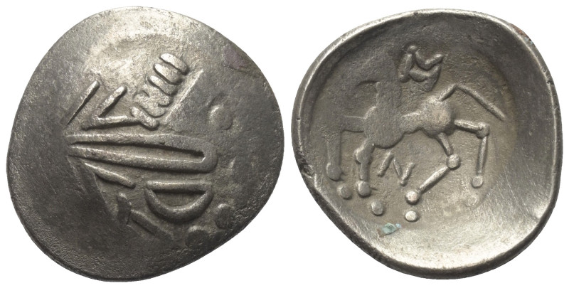 Ostkelten. Muntenien. Typ 'Sattelkopf'.

 Tetradrachme (Silber).
Vs: Stark st...