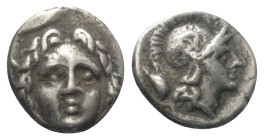 Pisidien. Selge.

Obol (Silber). Ca. 350 - 300 v. Chr.
Vs: Gorgoneion en face.
Rs: Kopf der Athena mit attischem Helm rechts; im Feld links Astrag...