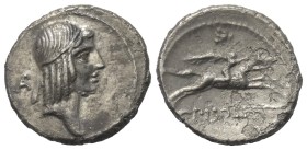 L. Calpurnius Piso Frugi.

Denar (Silber). 90 v. Chr. Rom.
Vs: Kopf des Apollo mit Lorbeerkranz rechts.
Rs: L PISO FRVGI. Reiter mit Palmzweig zu ...