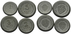 Deutschland - Lots.


Deutschland nach 1871.
Porzellan-Notgeld.

Lot (4 Stück, Porzellan): Satz Berlin-Charlottenburg 5, 3, 2 und 1 Mark 1921.
...