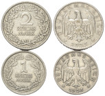 Deutschland - Lots.


Weimarer Republik.

Lot (2 Stück, Silber): 1 Reichsmark 1925 A und 2 Reichsmark 1925 J.

Jaeger 319 und 320.
Sehr schön....