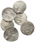 Islam - Lots.


Eretniden.
Zeit des Eretna ( 736 - 753 H. / 1335 - 1352).

Lot (6 Stück, Silber): 
Akce. Ohne Jahr. Ma'den und Konya. Typ B1.
...