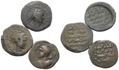 Islam - Lots.


Zengiden von Sinjar. 
Qutb ad-Din Muhammad bin Zengi (594 - 616 H. / 1197 - 1219)

Lot (3 Stück, Kupfer): Kupferdirham. 596 und ...