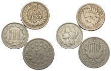 Welt - Lots.


USA.

Lot (3 Stück, Kupfer-Nikel): 5 Cents 1868, 3 Cents 1868 und Cent 1861.

Sehr schön.
Dabei KM 95 und 97.

Verkauft wie b...